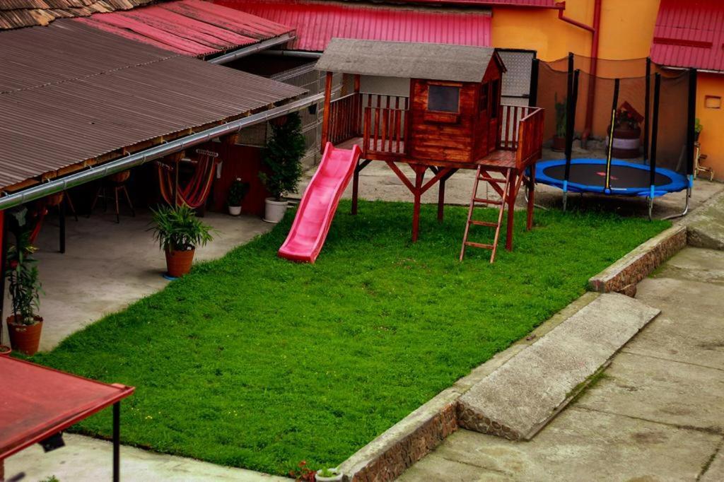 Casa Florilor Barcut公寓 外观 照片